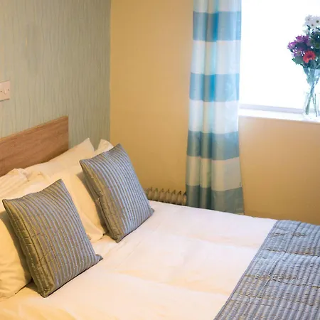 Hotel The Manor - 2*
