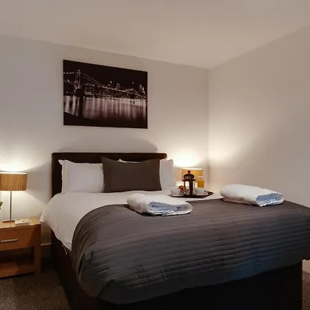 Base Serviced - Cumberland Appartement *