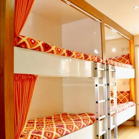 Hostel The Pod Travel *