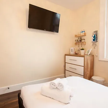 Casa Fresa Franks Serviced