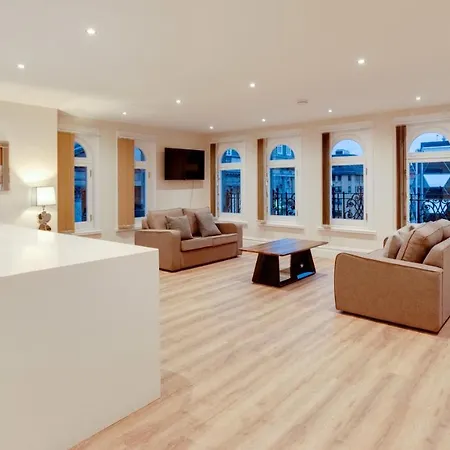 1 Water Street Hotel apartamentowy 5*