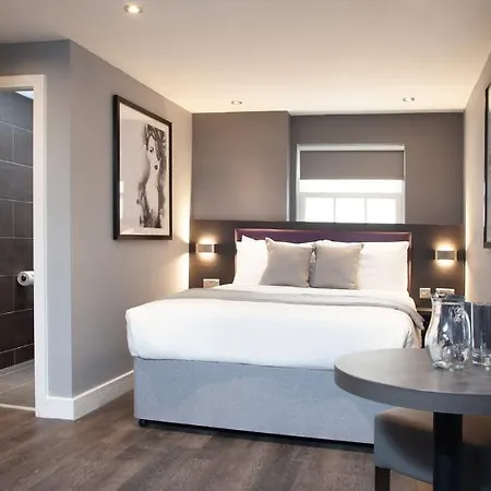 Epic - Campbell Street 4* Liverpool