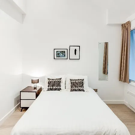 Terlon Lägenhetshotell 4*