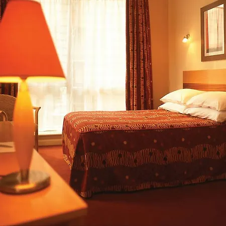 Hotel Leonardo