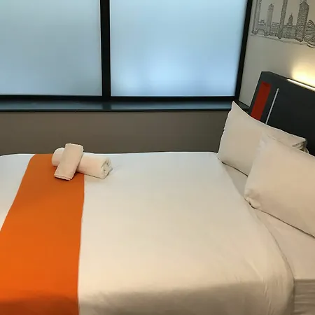Easyhotel Hotel