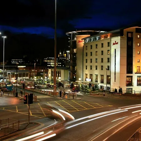 Delta By Marriott Centre Hotel 4*
