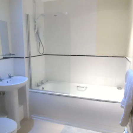 2 Bedroom * Liverpool