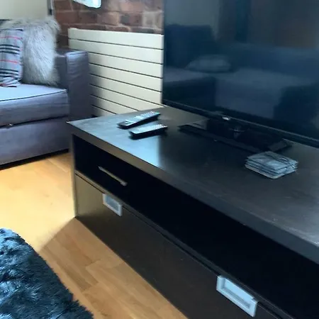 2 Bed Duplex Penthouse By Mathew Street Sleeps 6 Apartment