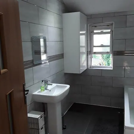 Trait House 公寓 *