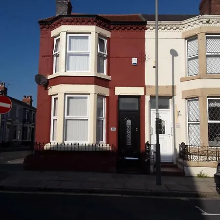 39 Cowley Road