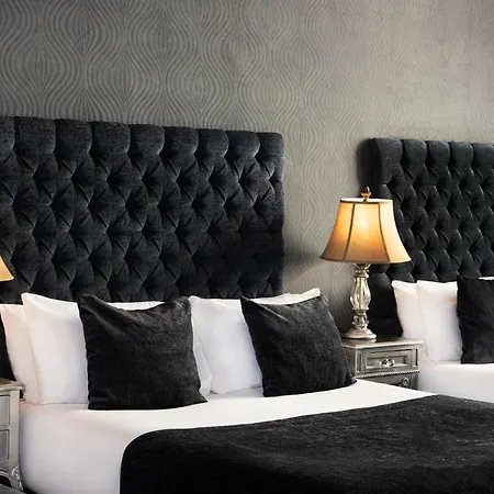 Signature Living Ливерпуль