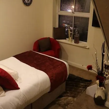 Hotel Trivelles Anfield 2*