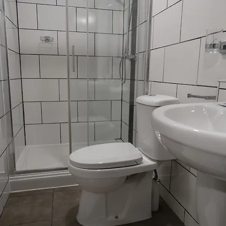 Trivelles Anfield Hotel Litherland