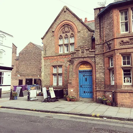 Lark Lane Gasthuis