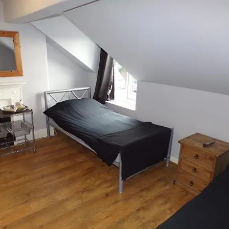 Guest house Manor House