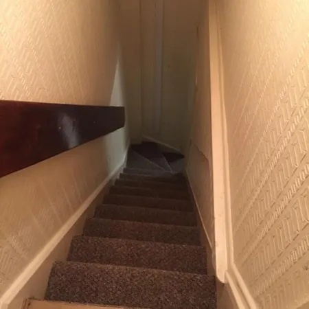 Konukevi Pinnacle House Liverpool