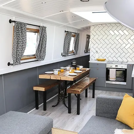 The Boat Bådhotel
