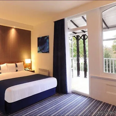 Отель Express Liverpool Hoylake, An Ihg 3*