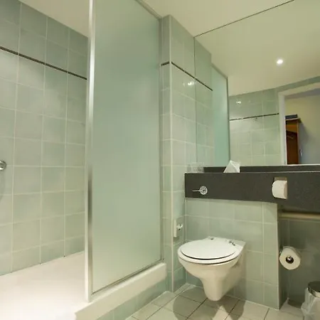 Hotel & Lounge 3*