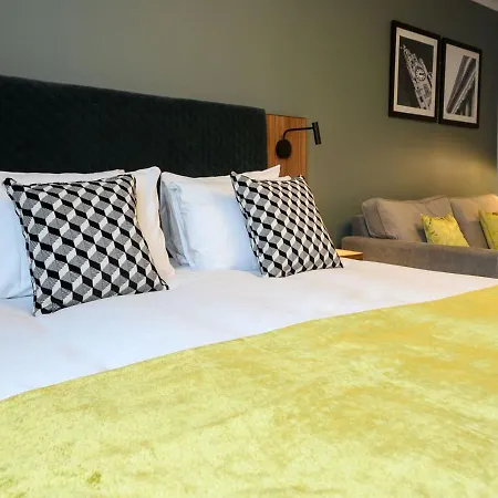 Hotel Bar One By Innkeeper's Collection 4*