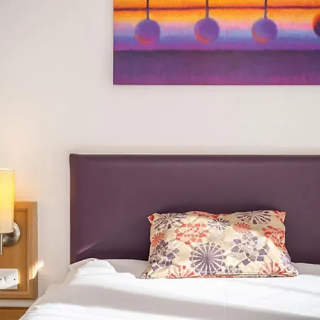 Hotel Stables Inn, Aintree