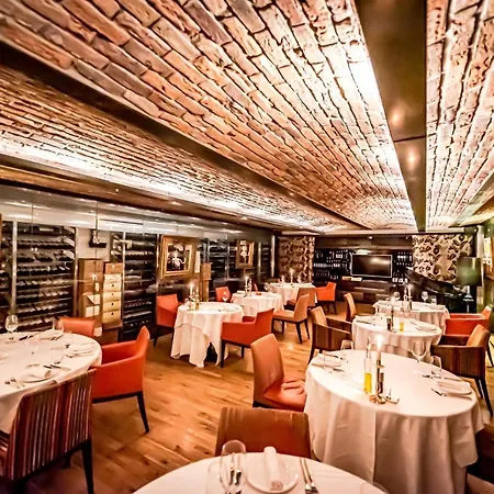 Hotel Hillbark & 5*