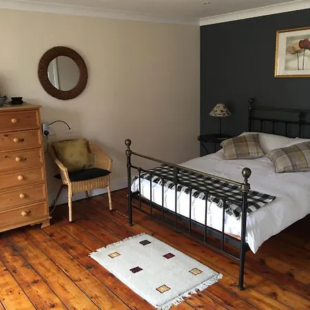 The Barn 3* Hale (Merseyside)