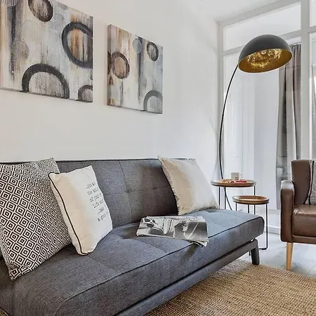 Host & - Slater Street Апартаменты *