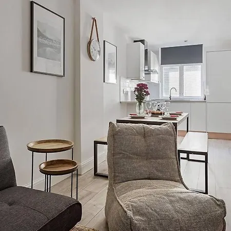 Host & - Slater Street Ливерпуль