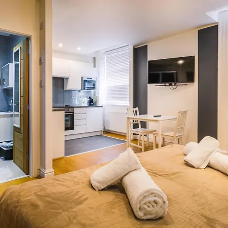 Apartahotel Citystop - Trueman Street 4*