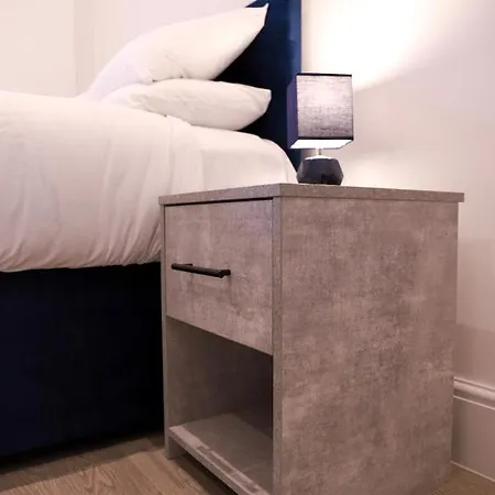 Apartamento 16 Queen Avenue Collection By Happy Days Liverpool