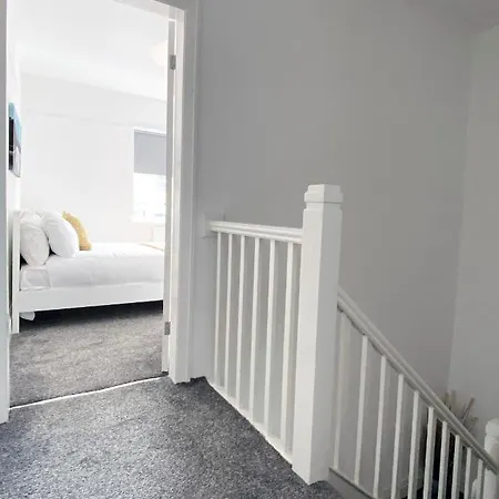 Apartment The Baltic By Serviced Living *