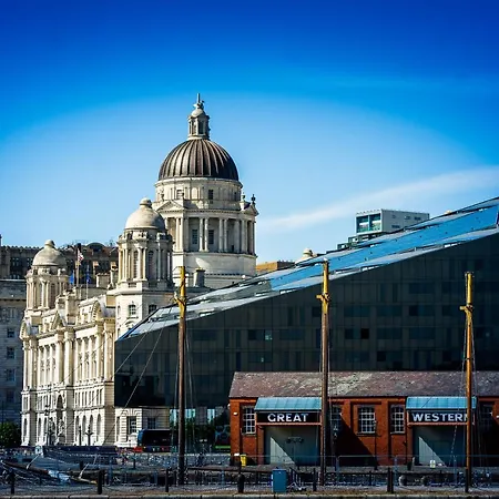 Mercure Atlantic Tower 4*