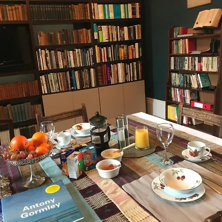 Couette-café Aberley House *