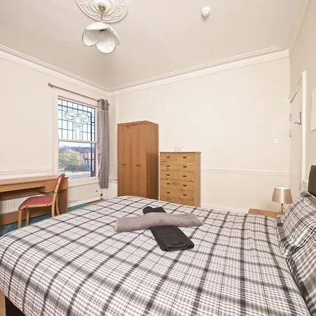 - Lawrence Road Bb1 Liverpool
