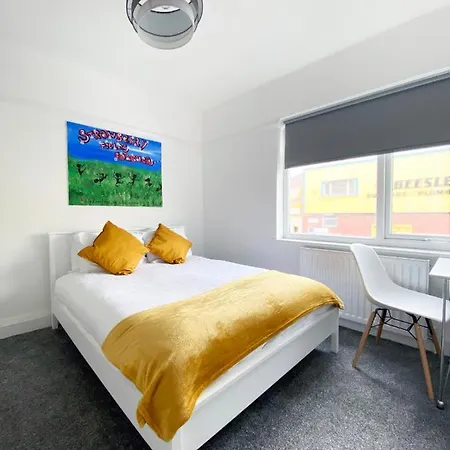 Apartment The Baltic By Serviced Living