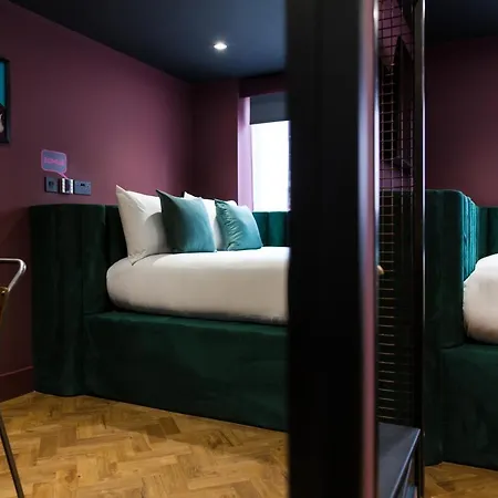 Hotell Duke Street Boutique 4*