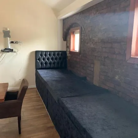 Liverpool Party Pads - Infinity Apartments Lägenhet *