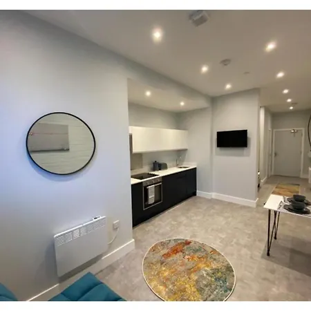 Kempston 4 Apartment