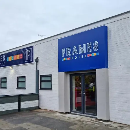 Frames 3* Liverpool