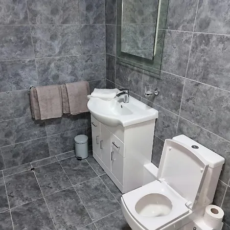 Hotell Frames 3*