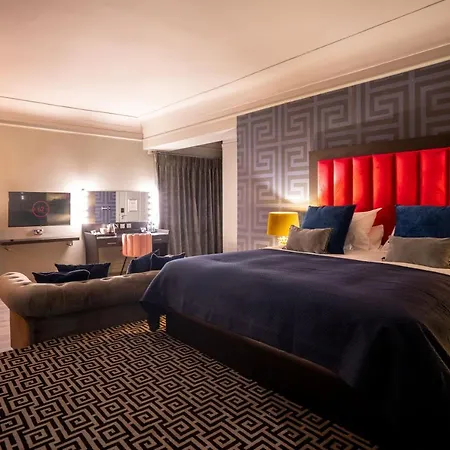 Hotel 62 Castle Street