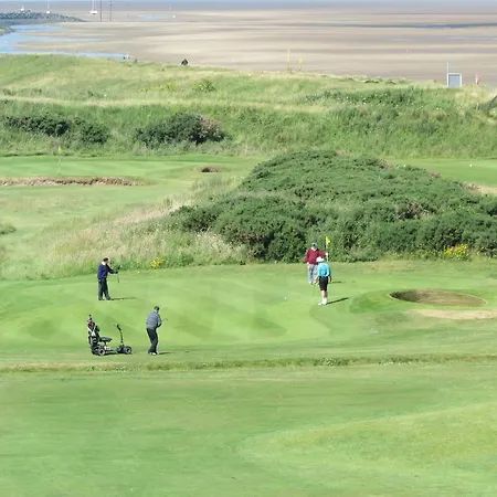 Leasowe Castle Hotel 4*