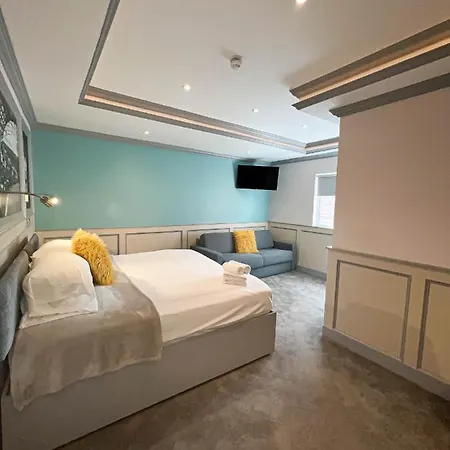 Hotel Station 3*