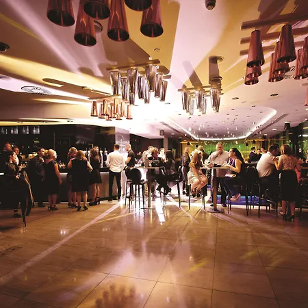 Hilton Centre 4*