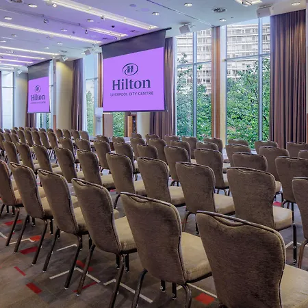 Hilton Centre 4*
