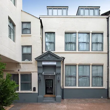 Trueman Court Luxury Serviced 5*