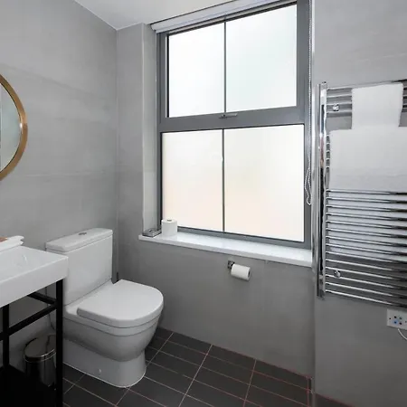 Trueman Court Luxury Serviced Apart Otel Liverpool