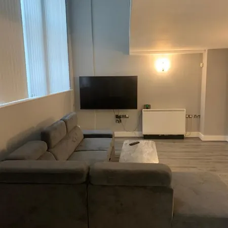 New York Loft Style Serviced In Centre * Liverpool
