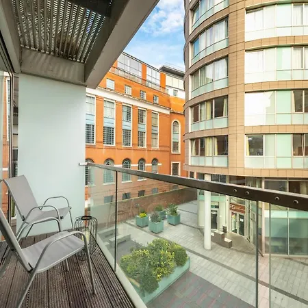 Apartamento Free Parking Balcony Modern 2 Bed Citycentre Liverpool